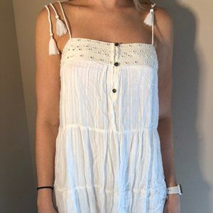 BRAND NEW AE flowy white dress